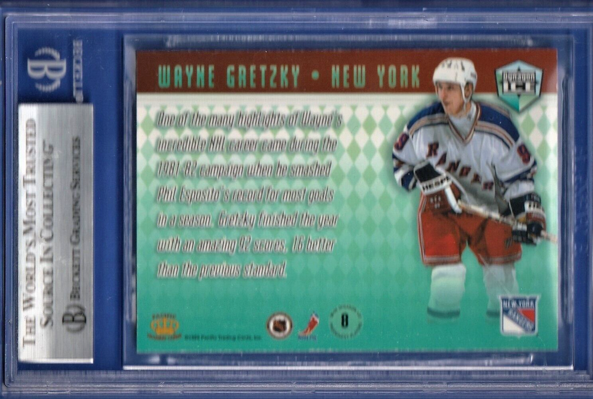 1998 Pacific Dynagon Ice Preeminent Players  - Wayne Gretzky  #8  -  BGS 9 MINT