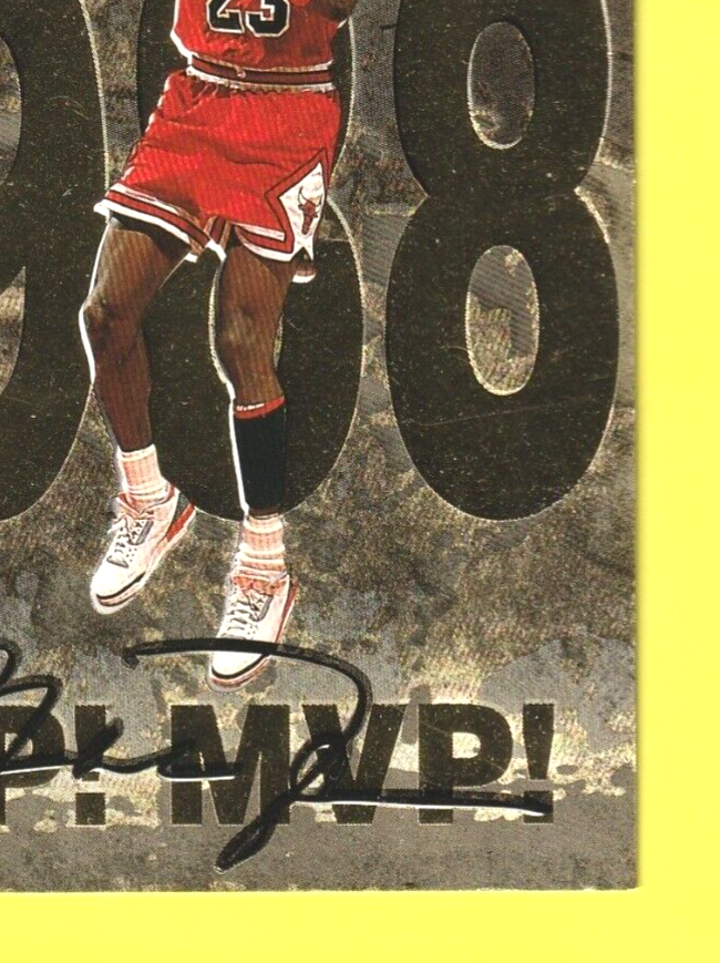 1998 Upper  Deck -  MICHAEL JORDAN  - Gatorade Postcard NBA  #4 of 12   -  3.5/5