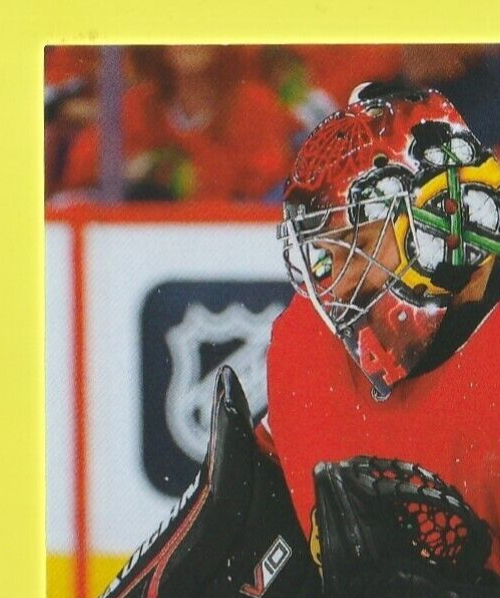 2023-24 Upper Deck  Deluxe #40 Petr Mrazek  229 /250 - Chicago Black Hawks
