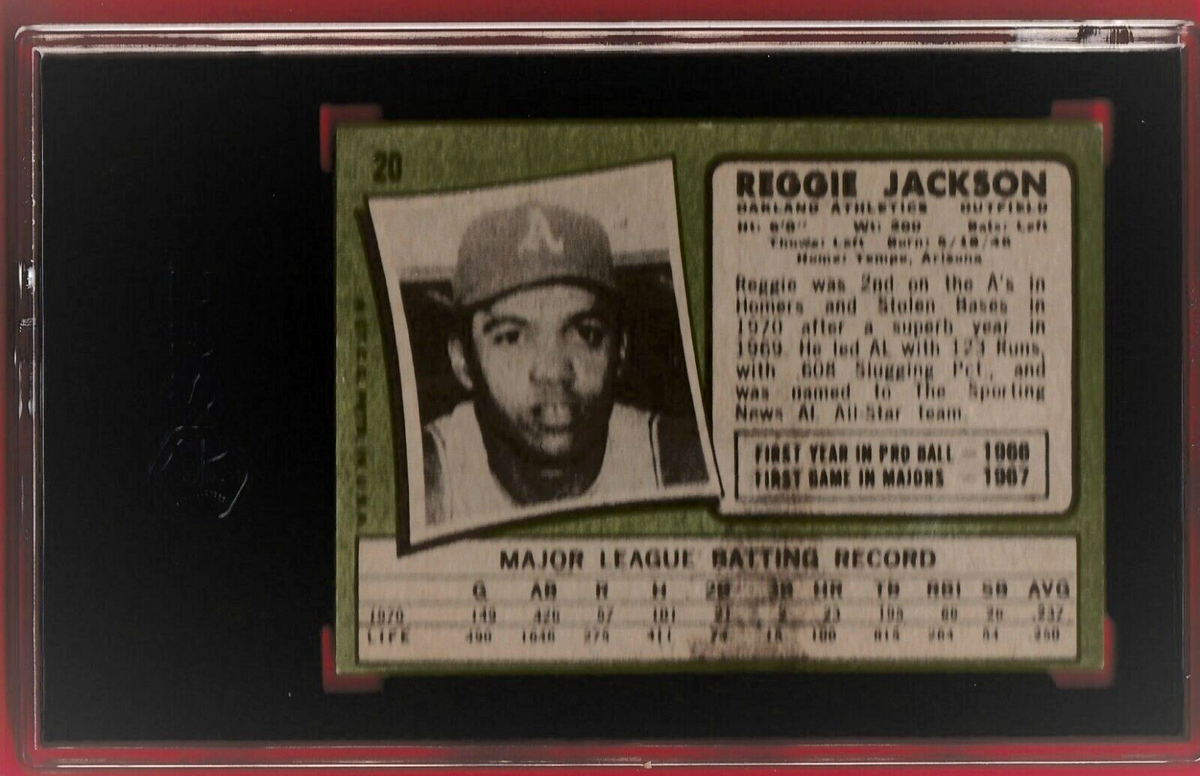 1971 Topps # 20  -  Reggie Jackson   -  Oakland Athletics   -   HOF  -  SGC 3 VG