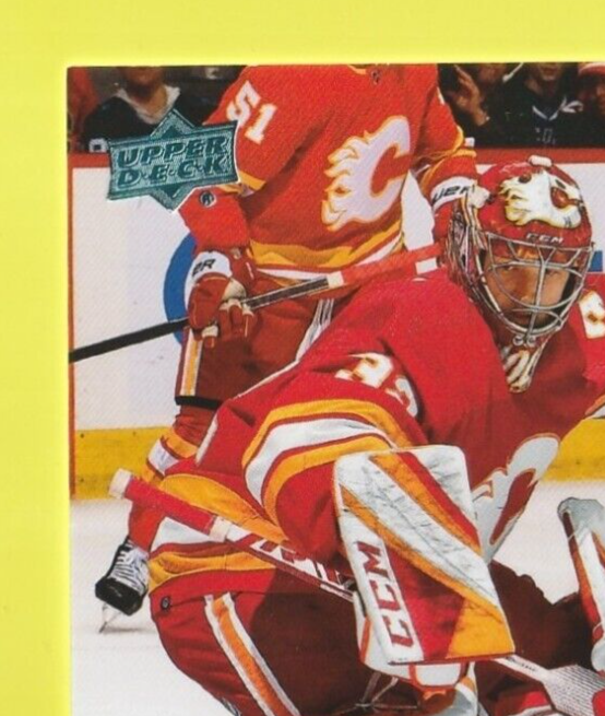 2023-24 Upper Deck Young Guns Deluxe #210 Dustin Wolf 210 /250 - Calgary Flames