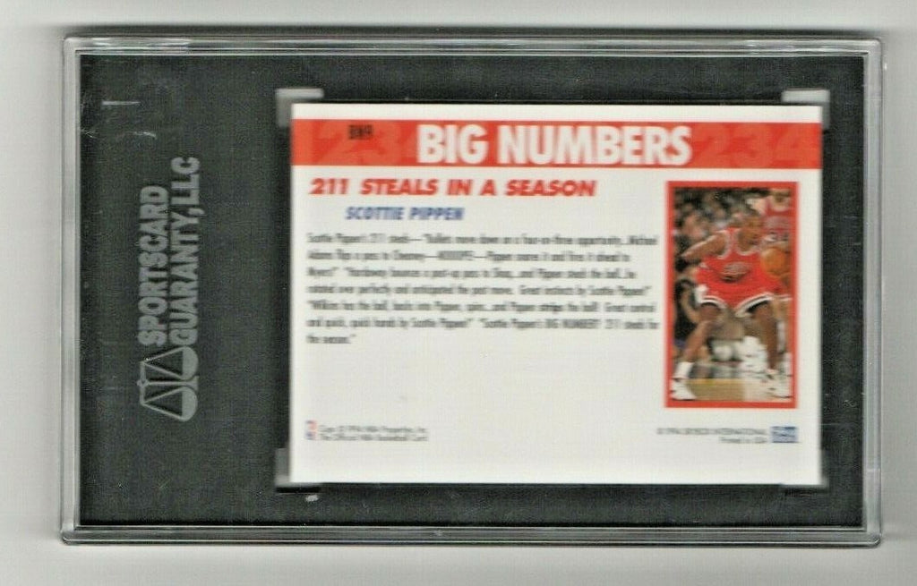 1994-95 Hoops SCOTTIE PIPPEN - #3  -  Big Numbers #BN9 Chicago Bulls