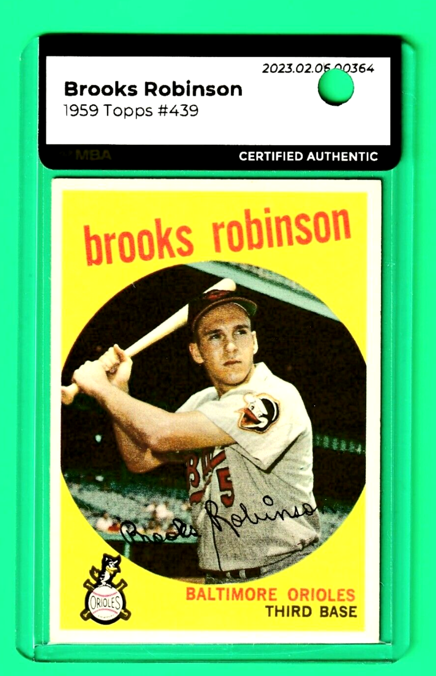 1959 Topps  -  Brooks Robinson  -  Baltimore Orioles Legend #439 - MBA AUTHENTIC