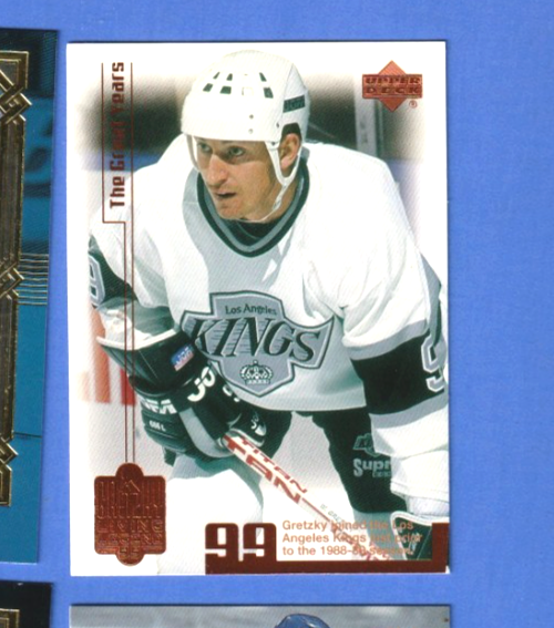 4 wayne gretzky cards  2 player of the century  2 other cards