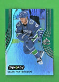 2019-20 Synergy Blue Parallel Base Card # 28 Elias Pettersson Vancouver Canucks 