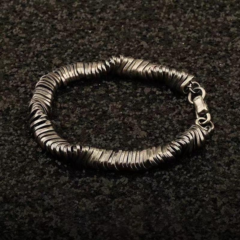 955519641-1
